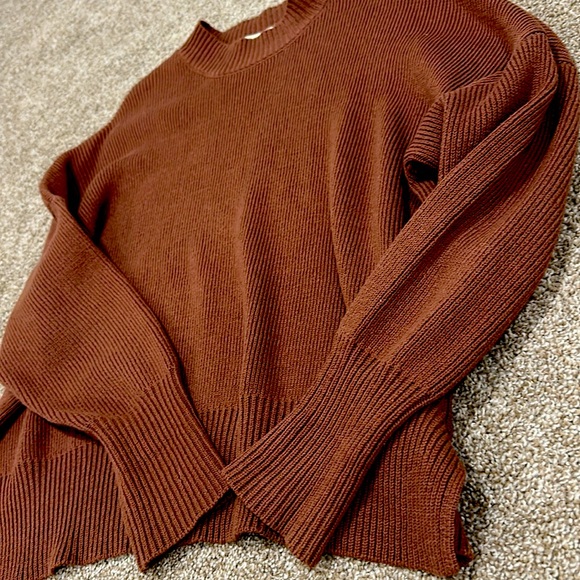 Mock neck sweater - Picture 3 of 4